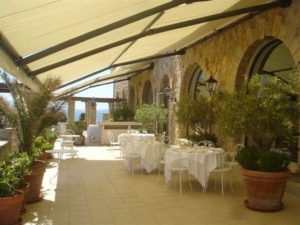 Store banne terrasse à Orvault (44) - Menuiserie du Héron - Maître Artisan Spécialiste Rénovation