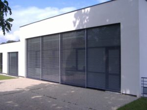 Store de baies vitrées et façades soleil à Saint-Herblain (44) - Menuiserie du Héron - Maître Artisan Spécialiste Rénovation