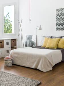 Fenêtre de chambre à Couëron (44) – Menuiserie du Héron – Maître Artisan Spécialiste Rénovation
